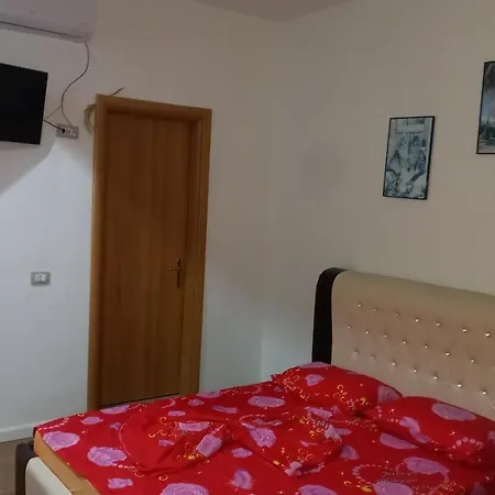 Lion'S Rooms Apartamento